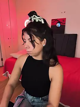 ivihetaira live webcam show