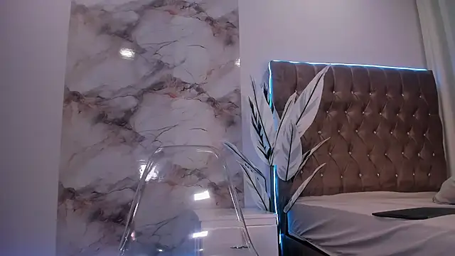 Calyselen live cam on StripChat