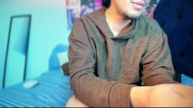 ZOREN33 webcam