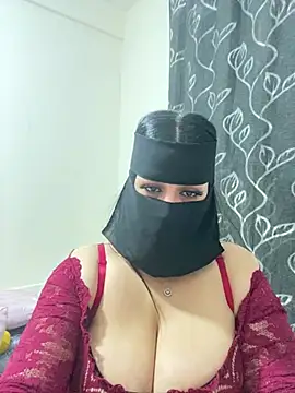 mari_layali