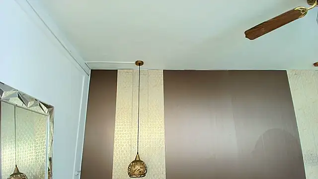 Tiifany_Baker webcam