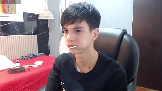 maxim_rod live cam on StripChat