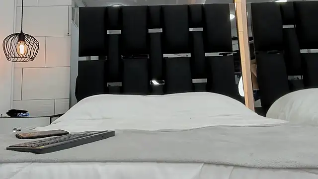 zack_dehaan webcam