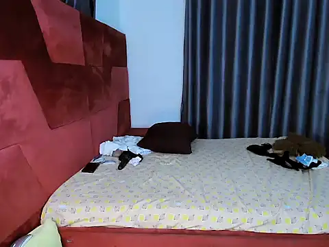 squirterlov webcam