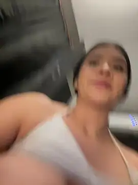 alhaana_ (F young) - OPEN SEXY PUSSY!!