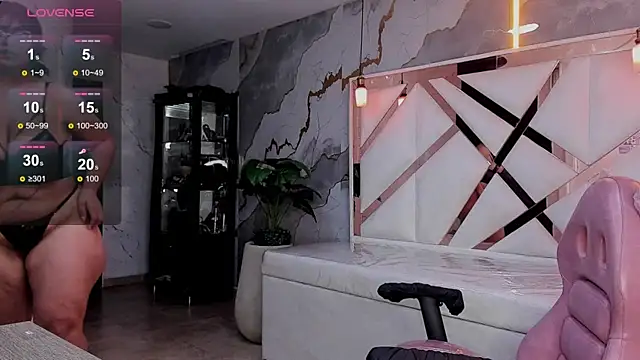 Sasha_tf live webcam