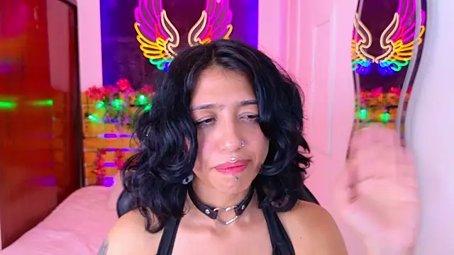 REDHOTTER_ webcam