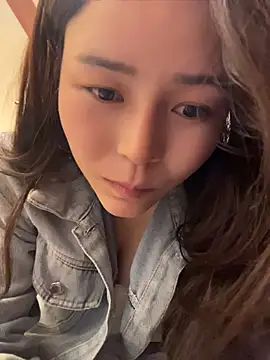 xiaolu0706 live webcam show