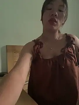 Suki-love live cam on StripChat