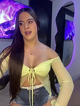 Naughtysofiaa webcam