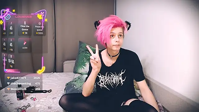 Littlepinkcat live webcam show