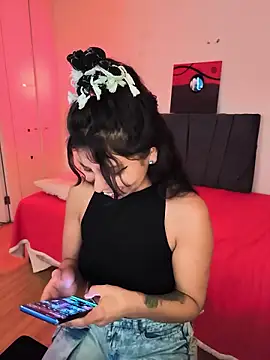 ivihetaira live webcam show