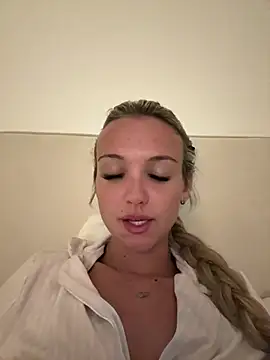 summerblue_ live sex cam