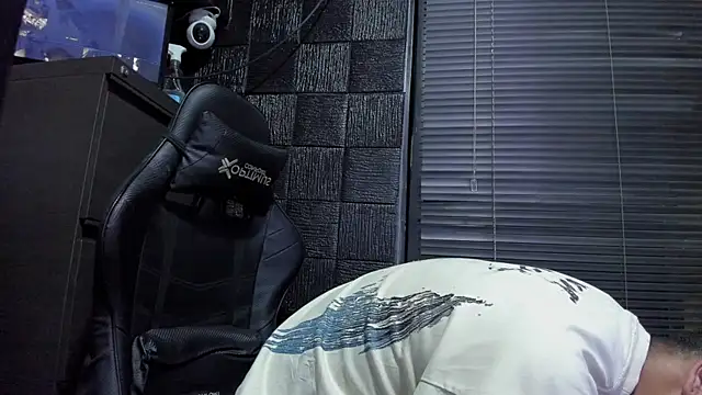 boy_bigcock24cm webcam