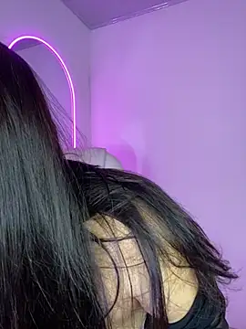 Zoe_Serrat