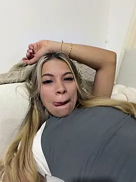 Mia_Rosee1 live webcam show