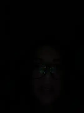 NadiraNoor webcam