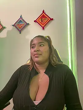 morena_2026pink - Morena_2026pink's free webcam - UK Sex Cams