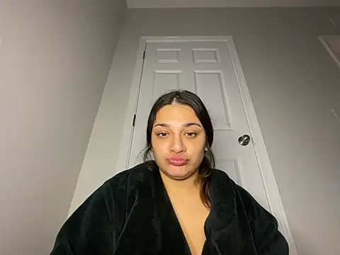 treasurebabii webcam