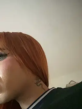hazel_james1 - Hazel_James1's free webcam - UK Sex Cams