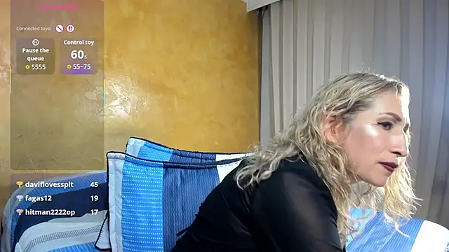 LilyQueen_cg webcam