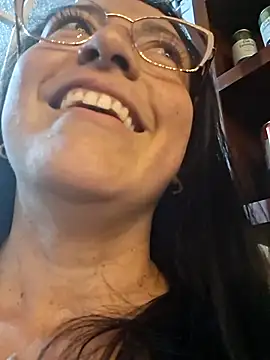 Lauryn_Jones webcam