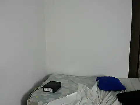 BlackAxel23cm webcam