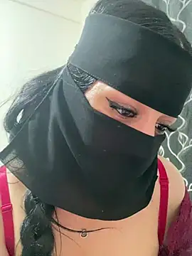 mari_layali