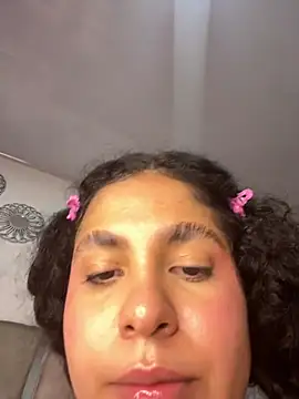 Yassy_11 webcam