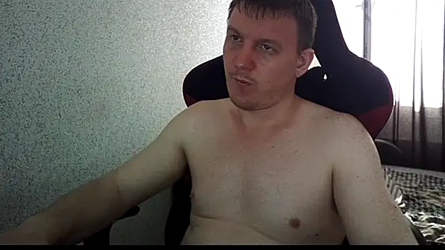 MysteriousWanderer live cam on StripChat