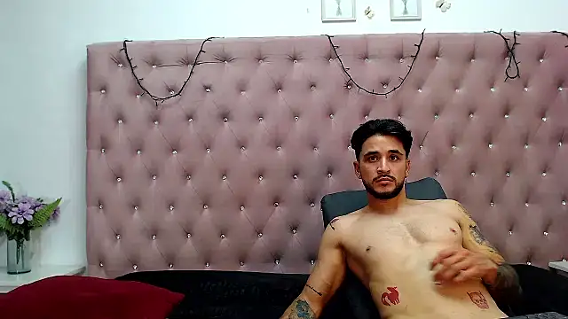 StiflerAndAlessia webcam