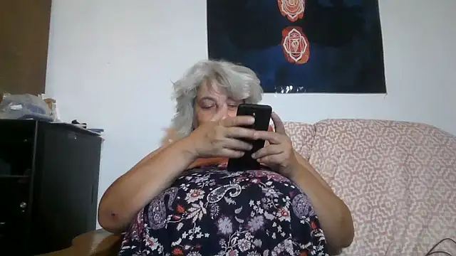 exquisitemature - ExquisiteMature's free webcam - UK Sex Cams