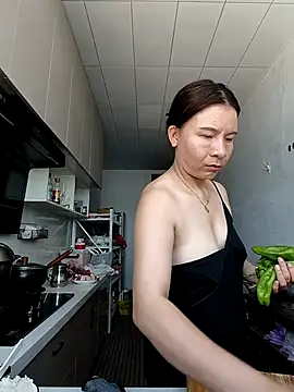_Xiao_sexy live cam on StripChat