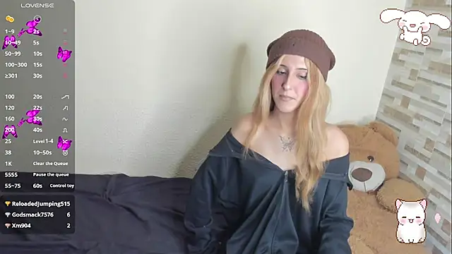 Amy_Moonlight webcam
