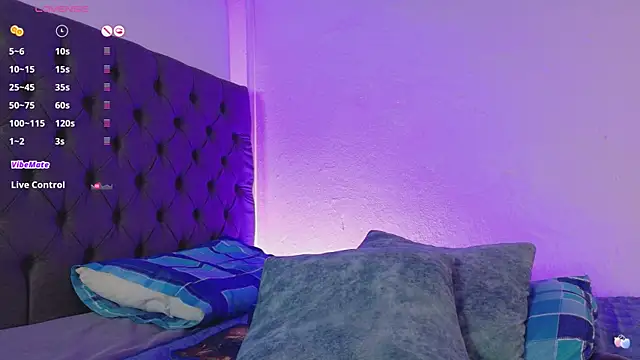 Aimi_velvet live cam on StripChat