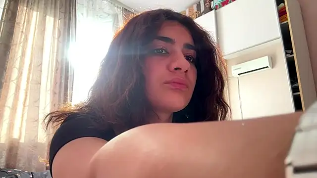 Ledi_Asthik
