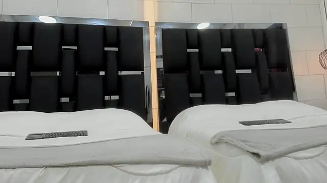 zack_dehaan webcam