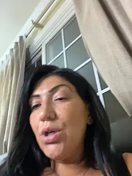 LittleMissEeve live webcam show