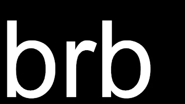 Lauren_smiles webcam