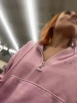 ThornsandHoney live webcam show