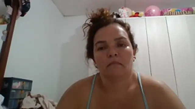 squirtlatinx webcam
