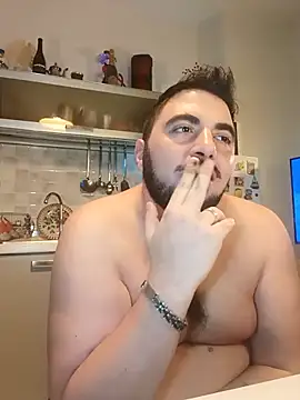 bear_skinny webcam