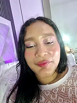 Sara_Chanel_