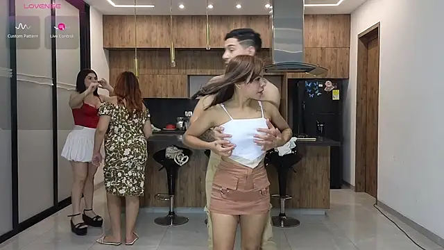 Hall_sextape webcam