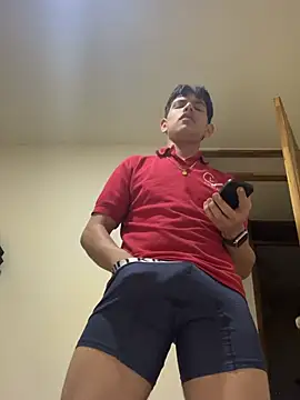juanma759 live cam on StripChat