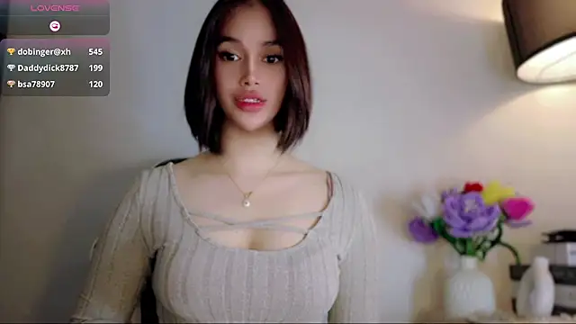 Anna_HollyDoll live webcam show