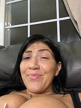 LittleMissEeve webcam