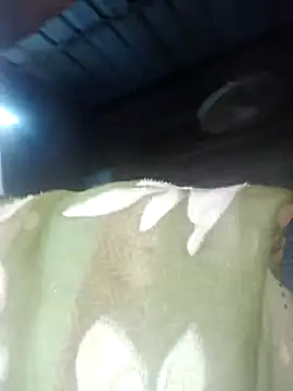 Cut_usha35 webcam