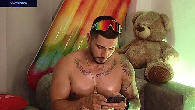 Seth_Vegaa live cam on StripChat