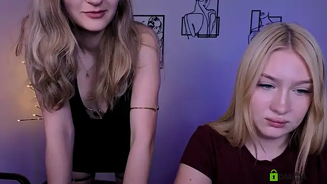 playful_sophie webcam